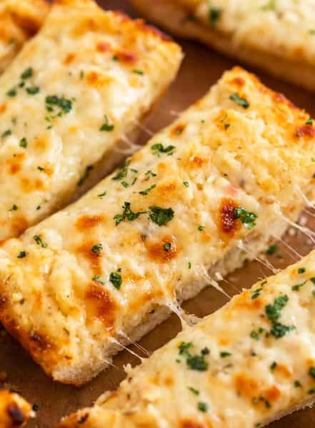 Garlic Bread with Cheese