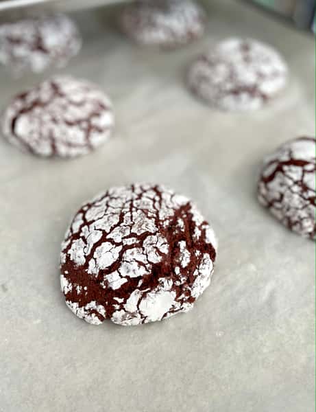 Red velvet crinkle cookie
