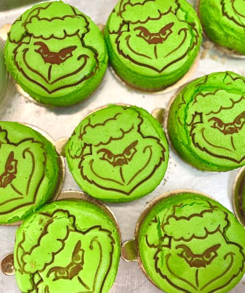 Mr Grinch Cheesecake