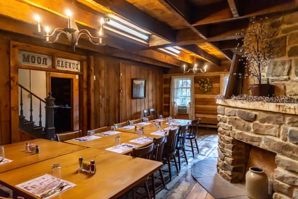 Dunbar Room Dining/Meeting