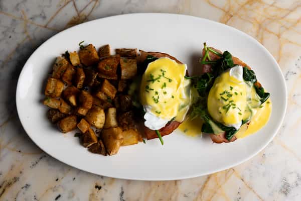 Eggs Benedict