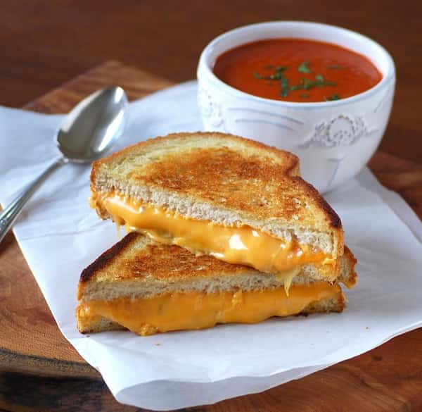 grilled cheese & tomato bisque