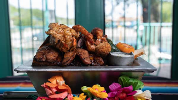 Deluxe Fajita Mixed Grill