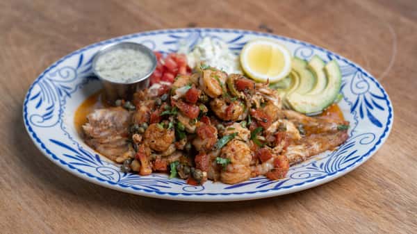Fresh Fish Fillet Veracruzana