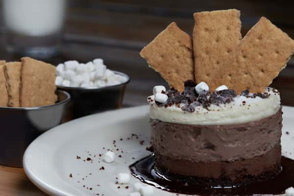graham cracker dessert