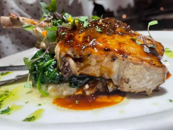TOMAHAWK PORK CHOP