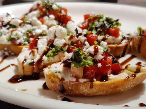 GOAT CHEESE BRUSCHETTA