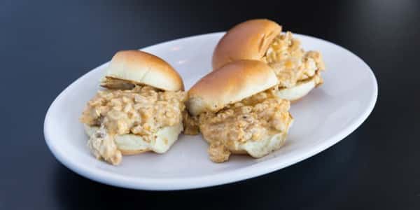 Smoked Chicken and Cheddar Sliders