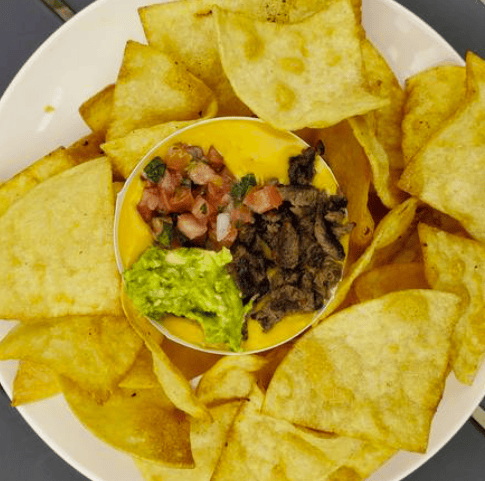 Chips N Queso Max