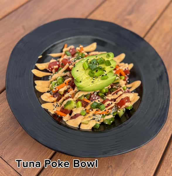 tuna poke bowl