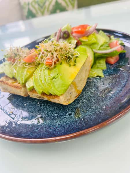 Spicy Egg & Avocado Toast