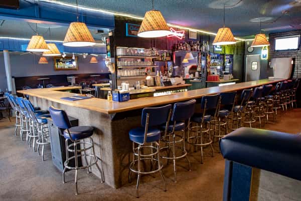 bar