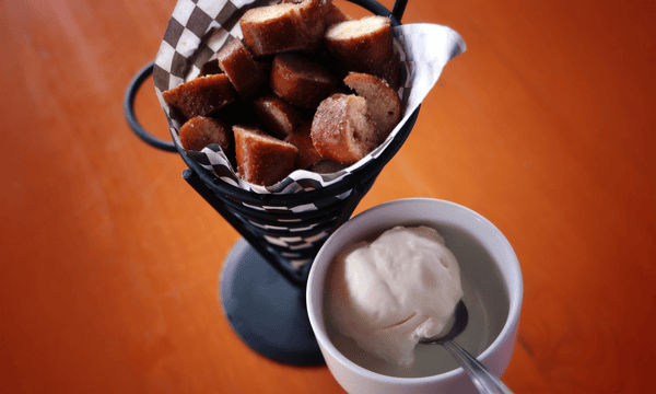Cinnamon Pretzel