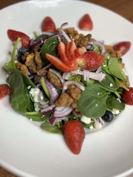 Spring Berry Salad 