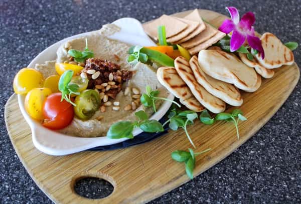 Jalapeno & Bacon Hummus