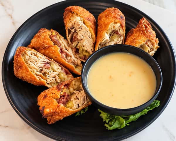 Thanksgiving Egg Rolls