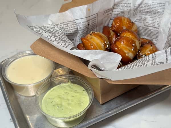 Box o' Pretzels