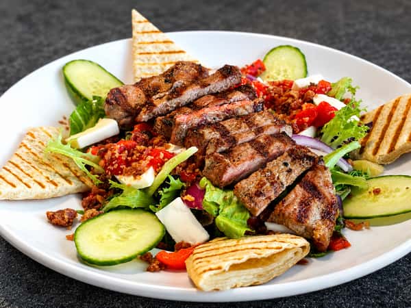 Grilled Steak Salad