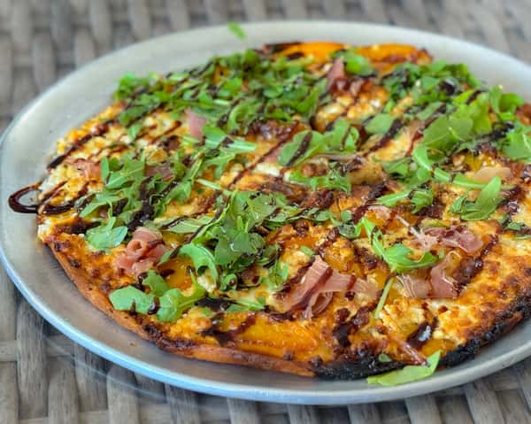 Peach & Prosciutto Pizza