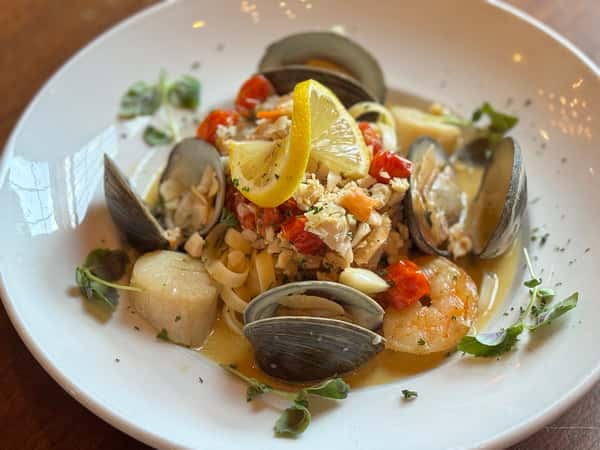 Seafood Scampi