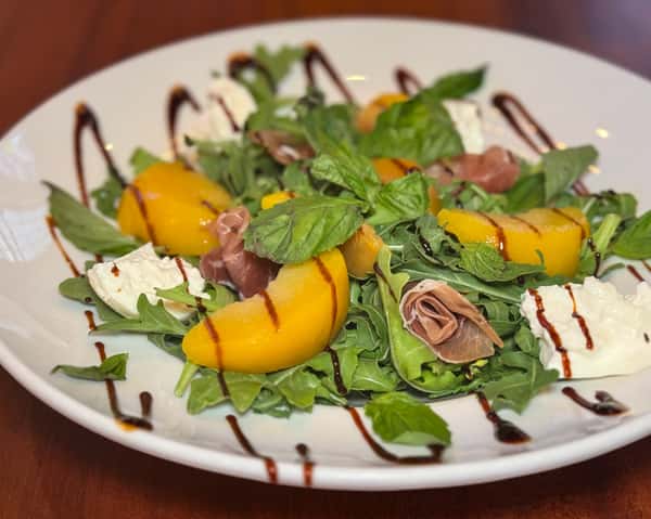Peach & Prosciutto Salad