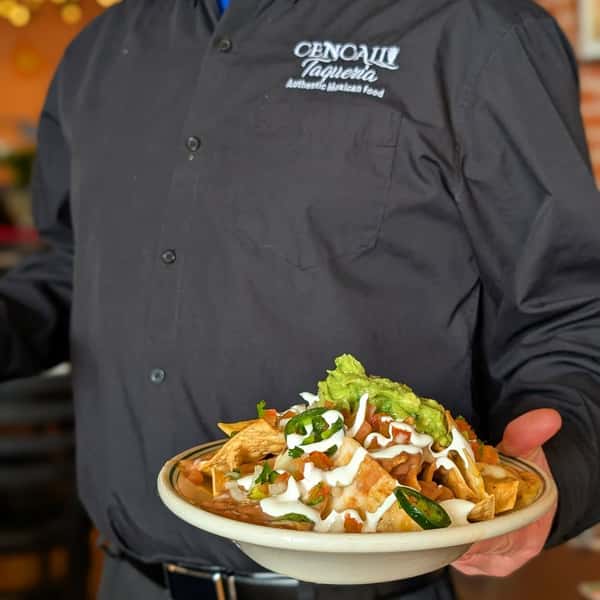 Our Cencalli Nachos are made with homemade totopos, melted Cencalli mix of cheese, refried beans, sour cream, house pico de gallo, Guacamole and a few fresh slices of Jalapeno for the perfect kick! Choose between our tender carne asada or our unique chicken al Pastor meat. 🤤
.
.
.
.
.
#nachos #mexicanfood #milehighcity #littletoncolorado