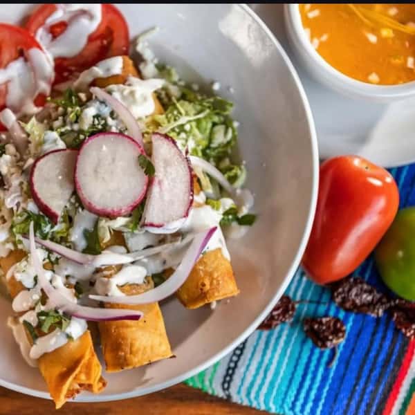 Join us this week for Littleton's most authentic Mexican Restaurant and enjoy delicious dishes like our famous Tacos Dorados with broth. 🌮🥳😋
.
.
.
.
.
#tacosofinstagram #mexicanfood #littletoncolorado #303eats #5280eats
