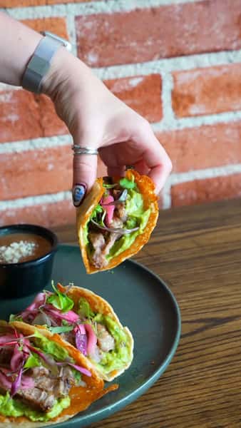 The Anatomy of the Perfect Bite: The Ribeye Costra Taco. š®
We start with juicy, tender strips of premium ribeye, but the real magic happens with the costraāa crispy, golden crust of toasted cheese that wraps around the meat.
We build it up with: š„ Fresh, creamy guacamole š§
Tangy pickled onions for that perfect bite š« Hearty pinto beans & seasoned rice š¶ļø Finished with a drizzle of smoky, spicy salsa macha. This isnāt just a taco; itās a masterclass in texture and flavor. Come get yours today! šš