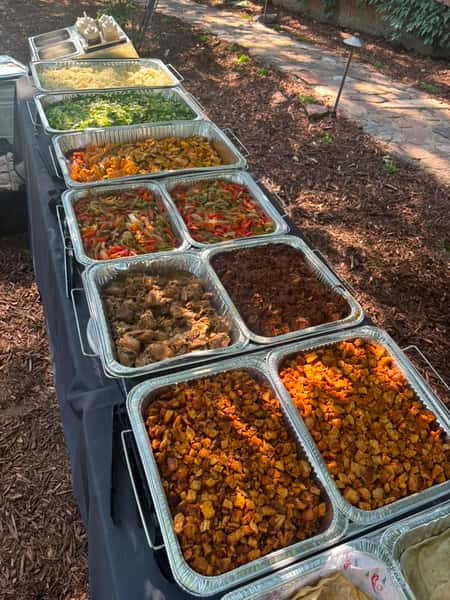 Taco Bar Deluxe / Serving (Min of 10 required)