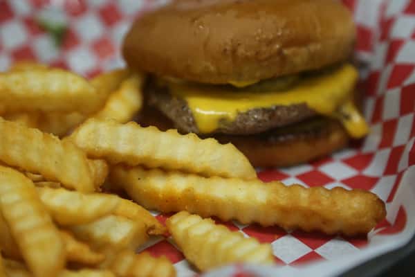 Kids Cheeseburger