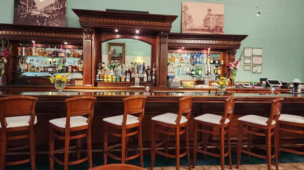 front bar pic