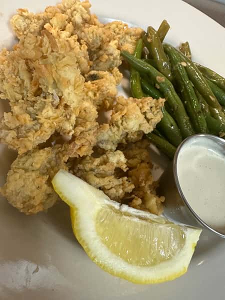 Fried Oyster Dinner