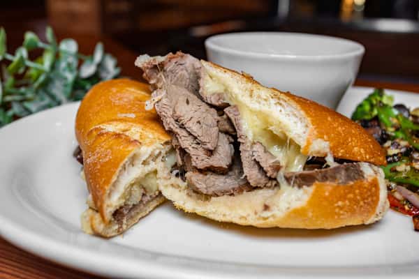 MaineStreetCoastalCuisine_RoastBeefDip(Macro).jpg