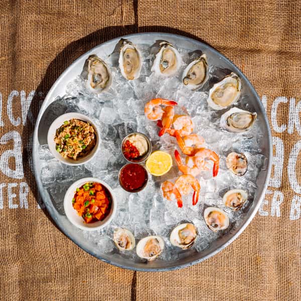 Seafood Plateau (1180 cal)