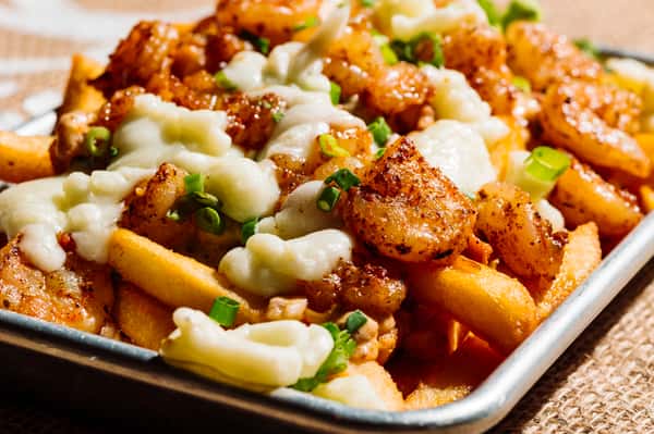 Blackened Shrimp Poutine (1930 cal)