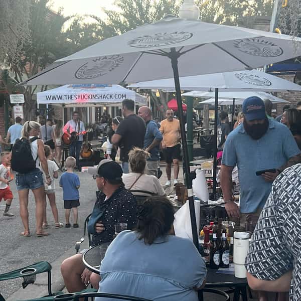 Live music outside at The Shack