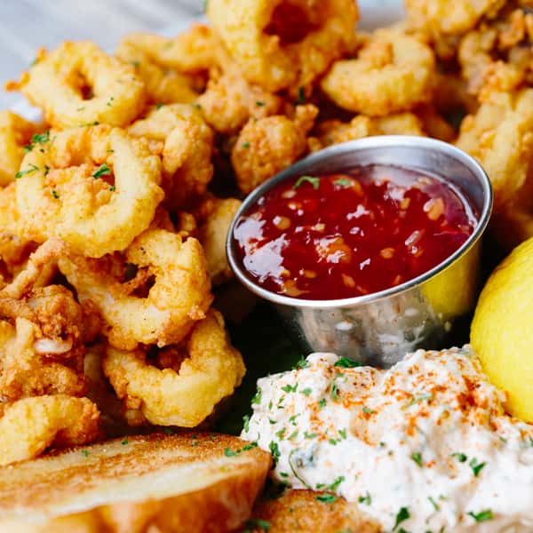 Calamari (370 cal)