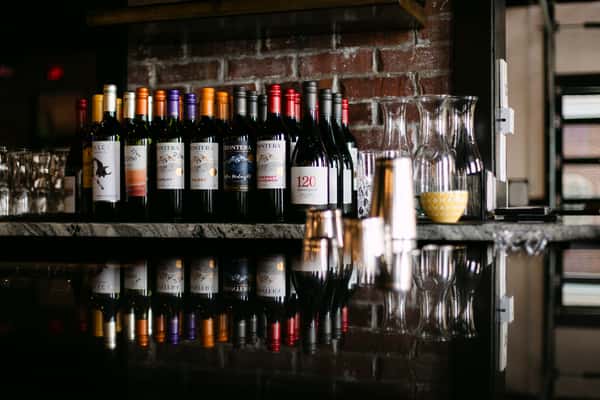 bar
