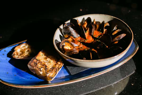 mussels diavolo