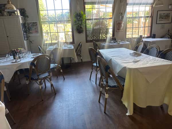 New chairs in the Lake Como Room