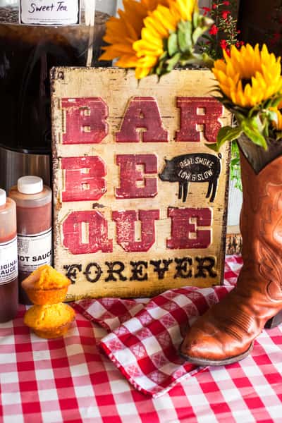barbeque forever sign