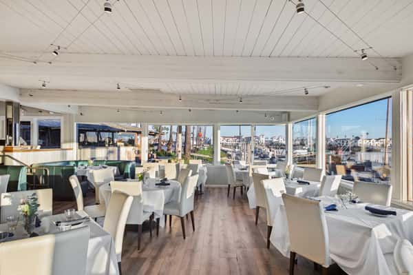 Water' Edge Private events