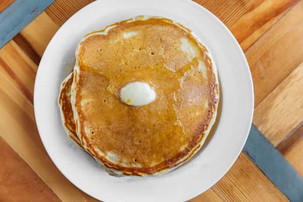 Tall Buttermilk Cakes