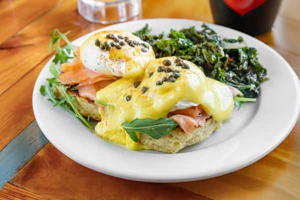 salmon benedict