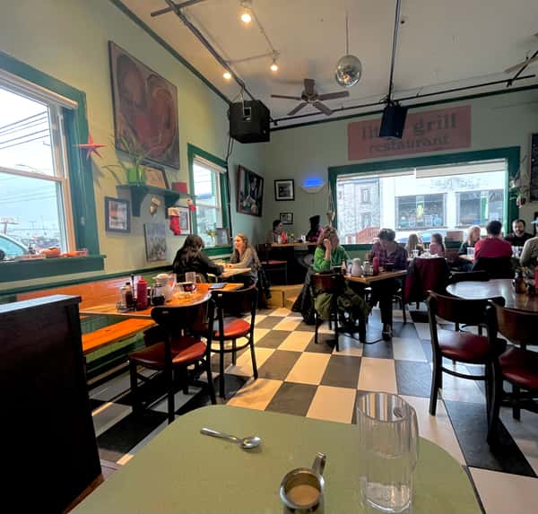 photo of interior of the grill