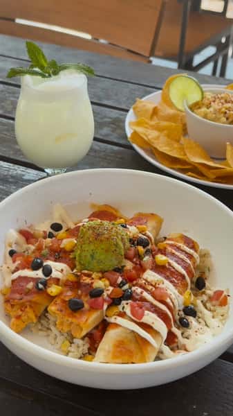 One of our quarterly specials is almost outta here… 🌮👀

Our Creamy Chicken Enchiladas are packed with creamy chicken, cilantro lime rice, house enchilada sauce, roasted garlic crema, corn & black bean salsa, guacamole, and Tajín.

If you haven’t tried them yet, now’s the time! Get them before they’re gone. 🔥

#BohemianBull #QuarterlySpecials #CreamyChickenEnchiladas #FoodSpecials #LimitedTime