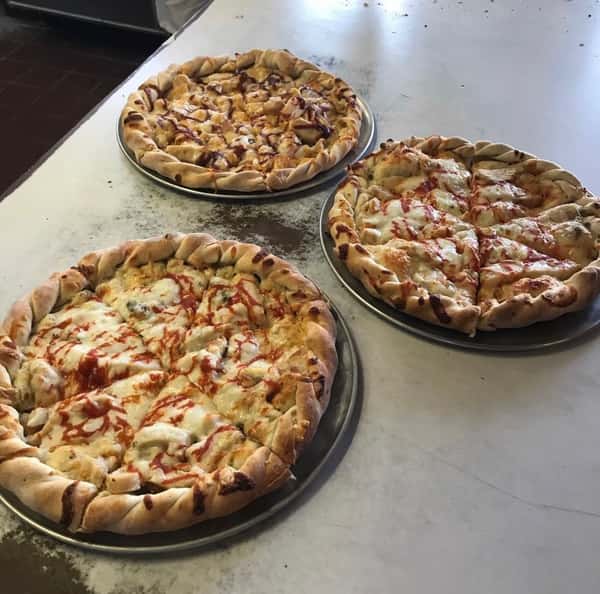 3 pizzas