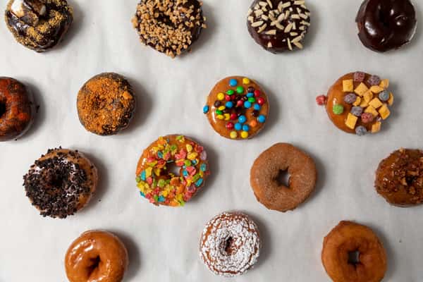 dozen_donuts