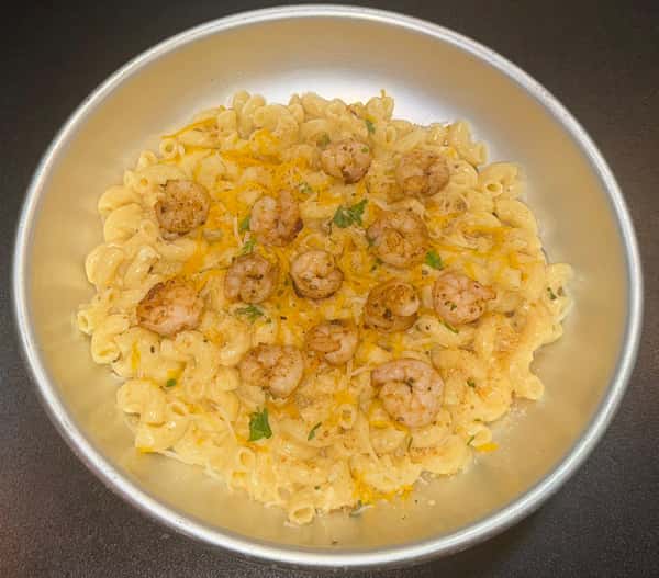 Grilled Shrimp mac & cheese