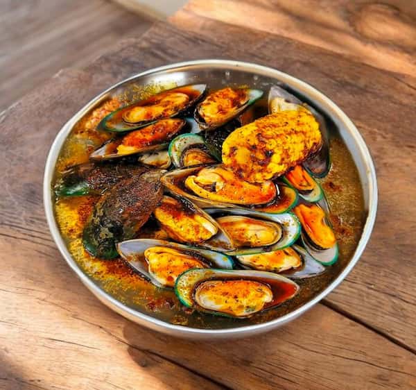 Green Mussel pound